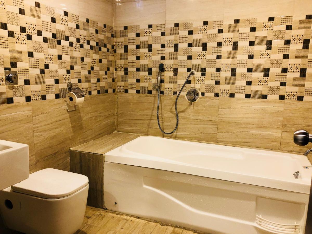 Hotel Fortune M R Grands Suluru Zewnętrze zdjęcie